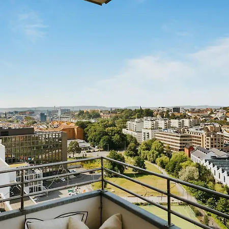 Panoramic Views And Sunsets Atop Grunerlokka * Oslo